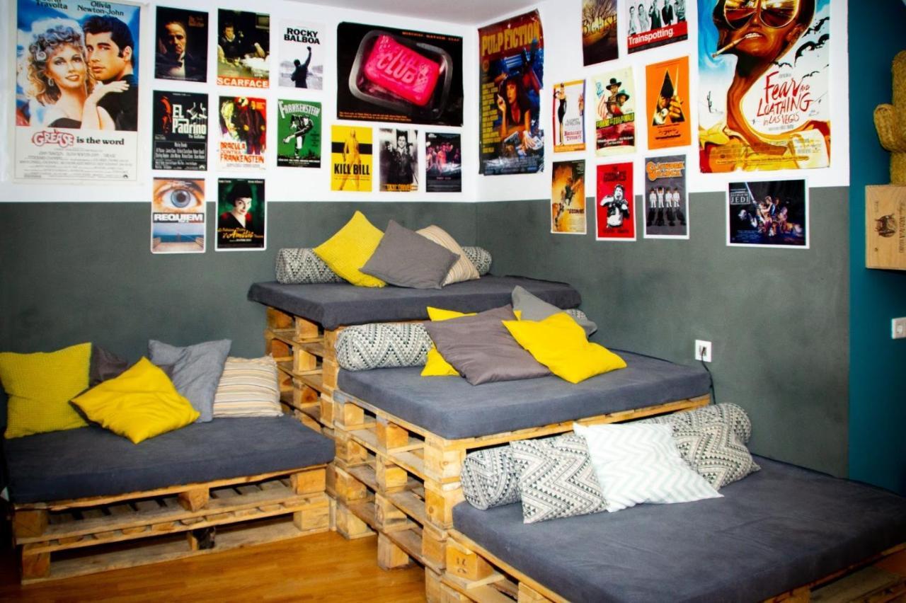 Onefam Sungate Hostal 2*